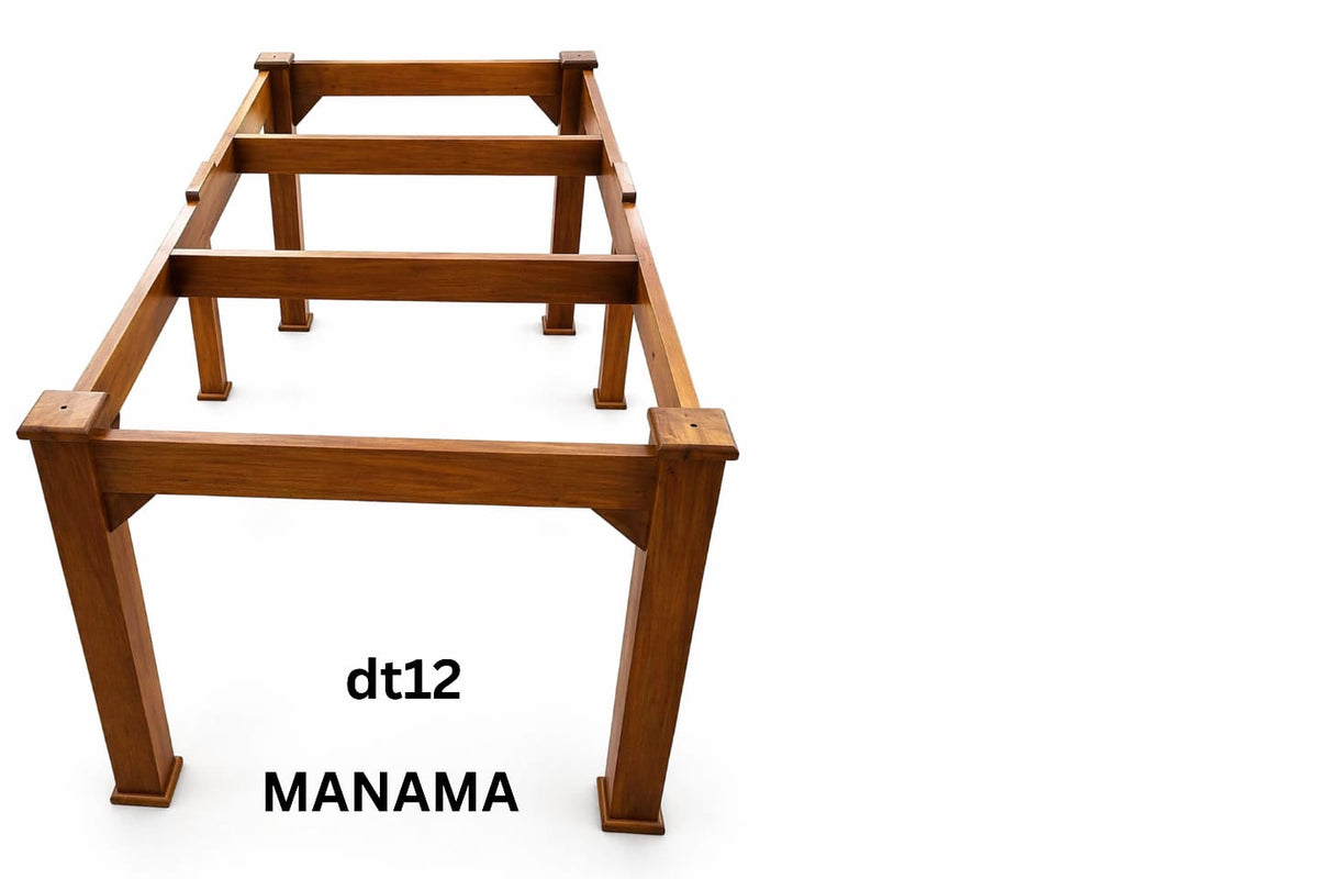 DT 12 DINING TABLE