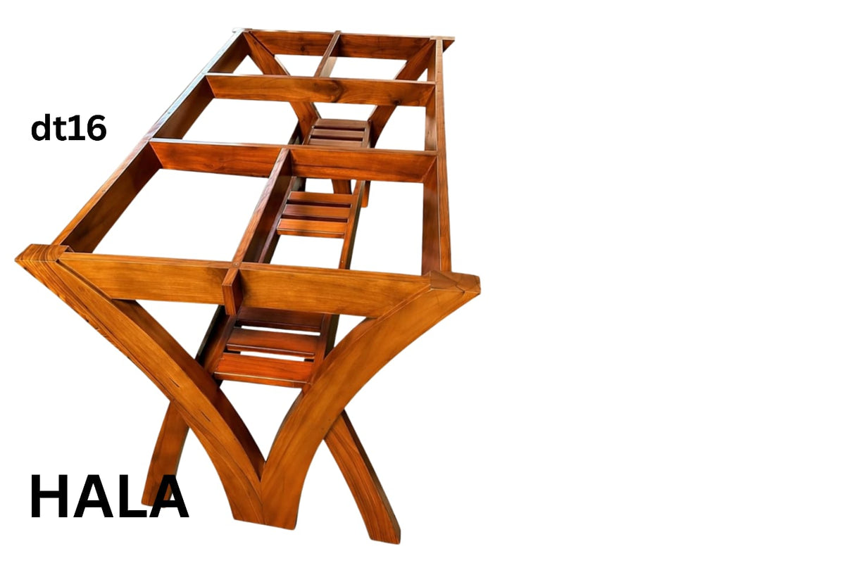 DT 16 DINING TABLE