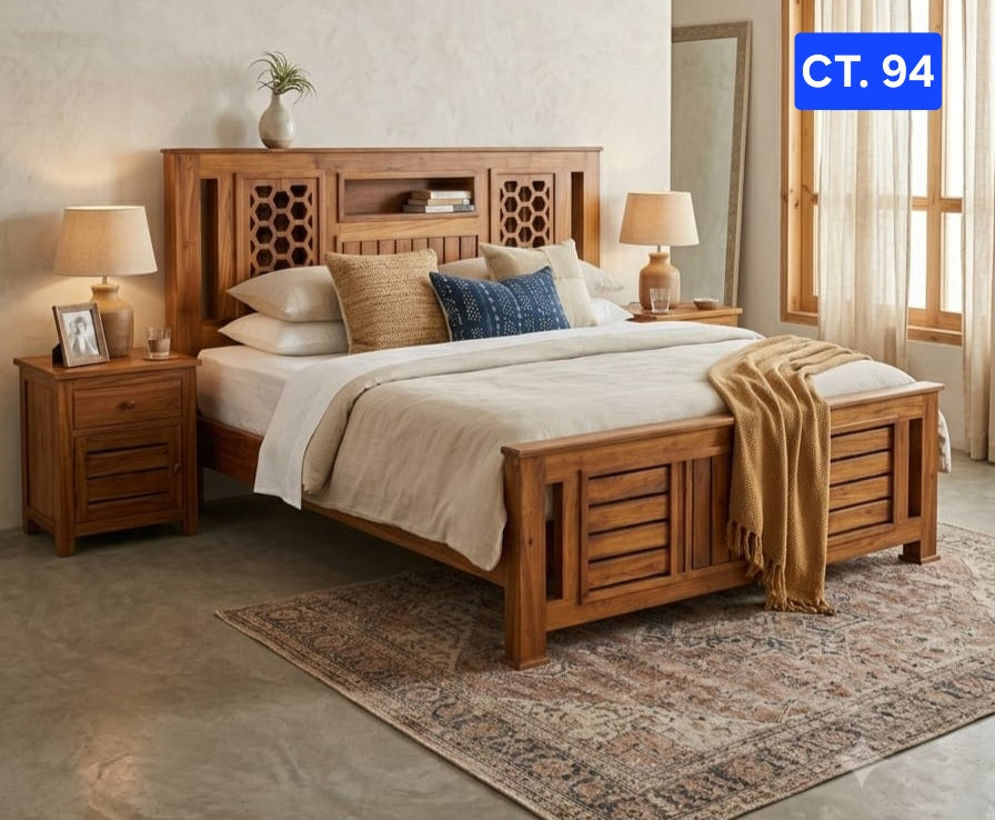 CT 94 WOODEN COT